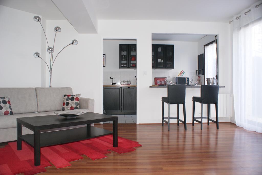 Appartement Le Louvre Dijon Exteriör bild